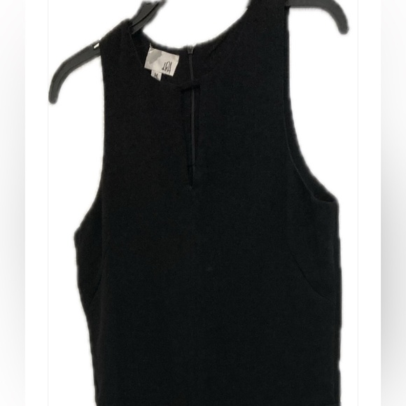 Black Sleeveless Jumpsuit - Picture 2 of 5